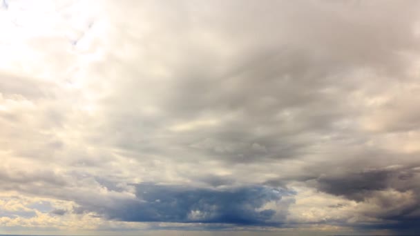 교외, 티볼리, 이탈리아에 구름 — 비디오