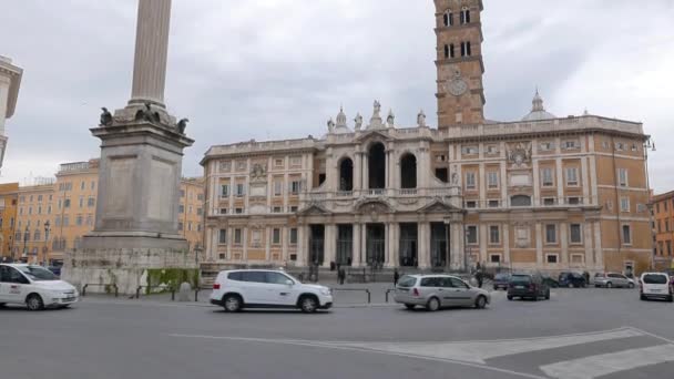 Kolumn på Piazza di Santa Maria Maggiore — Stockvideo