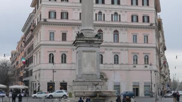 Kolona na Piazza di Santa Maria Maggiore — Stock video