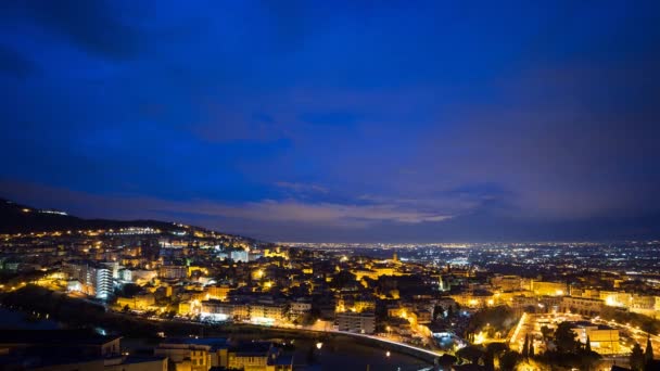 Stad bij dageraad Tivoli, Italië — Stockvideo