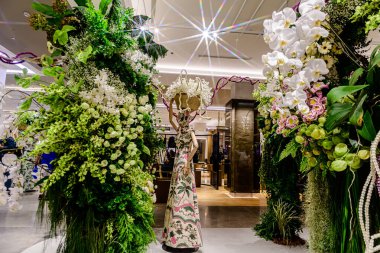 Central Chidlom 78. yıldönümünde 24-28 Ekim tarihlerinde gerçekleşen çiçek fuarı. Bangkok, Tayland. - 24 Ekim 2025.