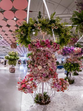 Central Chidlom 78. yıldönümünde 24-28 Ekim tarihlerinde gerçekleşen çiçek fuarı. Bangkok, Tayland. - 24 Ekim 2025.