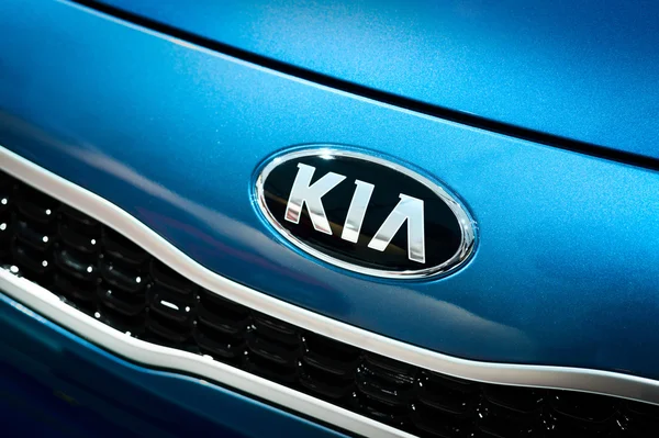 Kia logo emblem — Stock fotografie