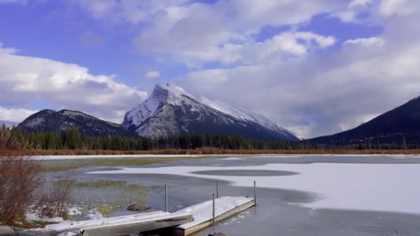 Parque Nacional Banff Bela Paisagem Vermilion Lagos Congelados Inverno Canadian — Vídeo de Stock