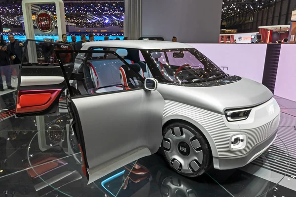 Fiat Centoventi Elektromos Koncepcióautó Genfi Nemzetközi Autószalonon Geneva Switzerland 2019 — Stock Fotó