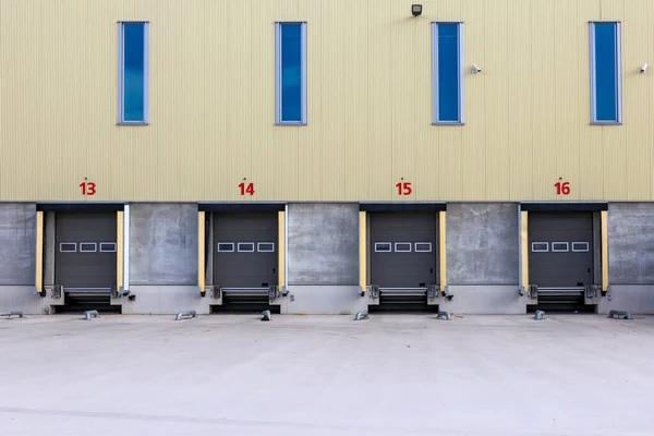 Row Loading Docks Shutter Doors Industrial Warehouse — Stock Photo, Image