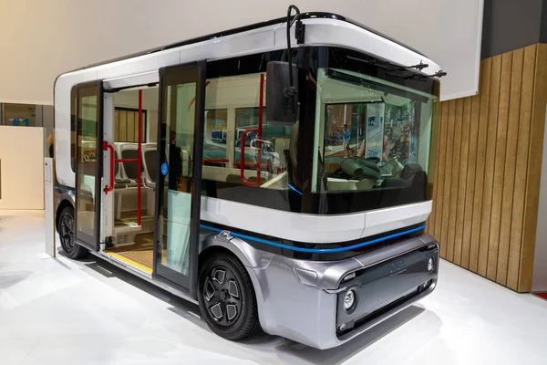 Mover Elektryczny Autobus Zaprezentowany 89Th Geneva International Motor Show Genewa — Zdjęcie stockowe