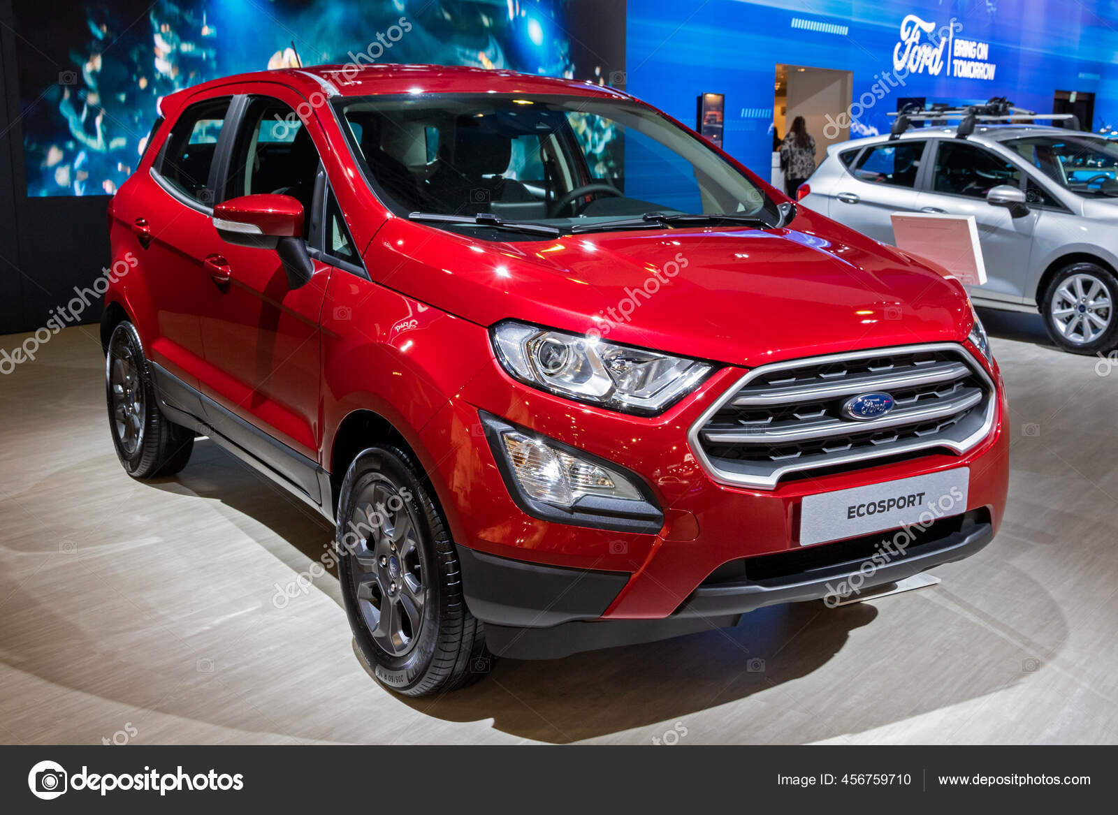 Los nuevos Ford Fiesta ST-Line Red Edition y Black Edition ofrecen  llamativas combinaciones de colores exteriores | España | Español | Sala de  Prensa de Ford, image size:1600x1167