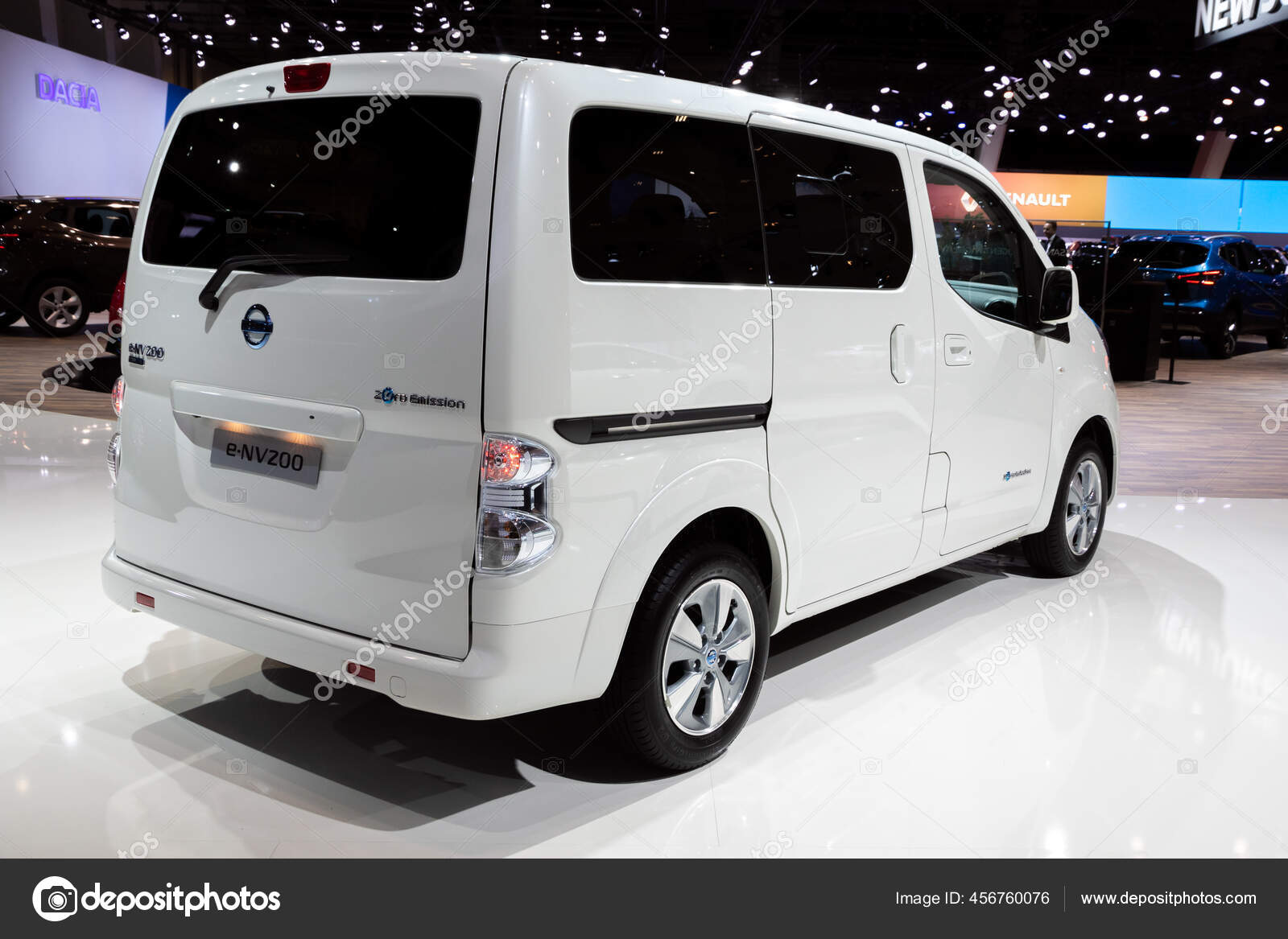 Nissan Ev 200 Van