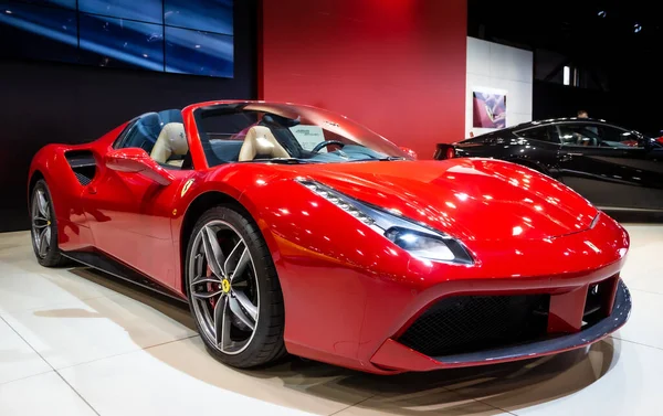 Ferrari 488 Spindelsportbil Visades Upp Motormässan Brussels Expo Autosalon Belgien — Stockfoto