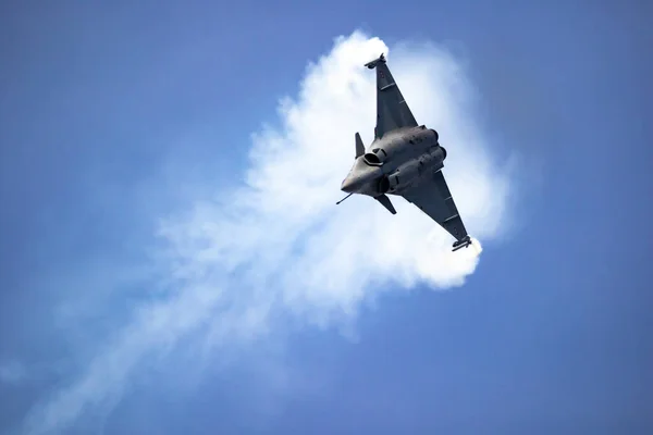 Franska Flygvapnet Dassault Rafale Uppträder Paris Air Show Frankrike Juni — Stockfoto