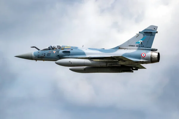 Samolot Myśliwski Dassault Mirage 2000 Nad Bazą Lotniczą Florennes Belgia — Zdjęcie stockowe