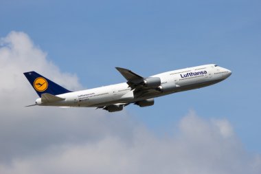 Lufthansa Boeing 747 clipart