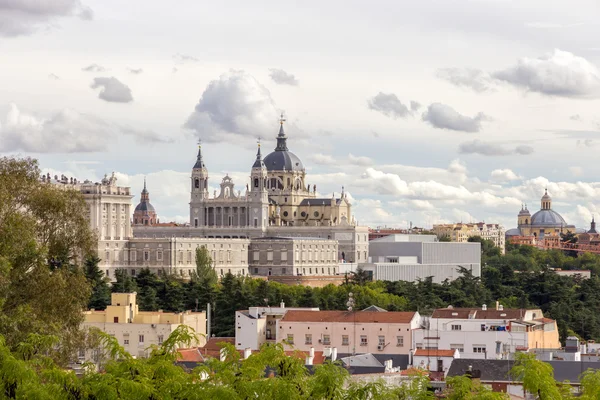 Almudena-Kathedrale — Stockfoto