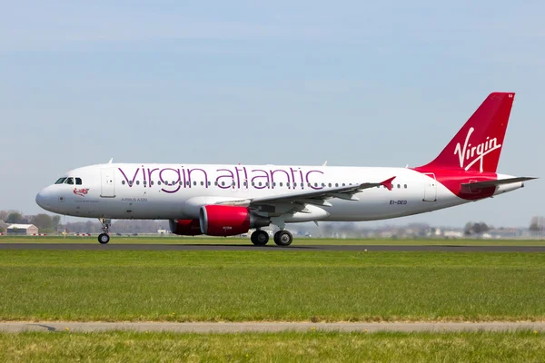 Virgin Atlantic — Stock Photo, Image