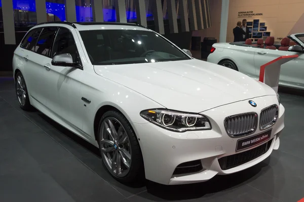 BMW m550d xdrive — Stok fotoğraf