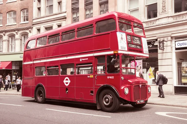 Autobús vintage de dos pisos — Foto de Stock