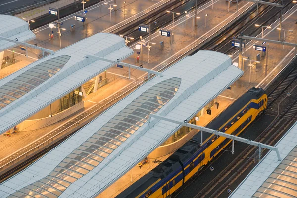 Holanda estação ferroviária — Fotografia de Stock