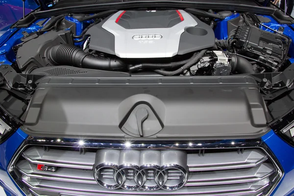 Audi S4 Tfsi V6-motor — Stockfoto