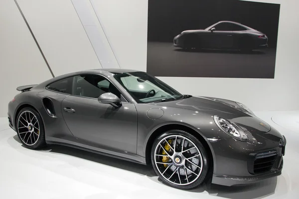 Porsche 911 Turbo S — Photo