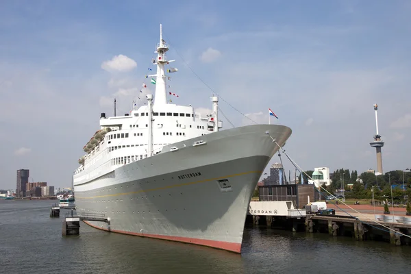 SS Rotterdam kryssningsfartyg — Stockfoto