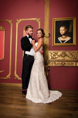 Yeni evliler lüks bir iç