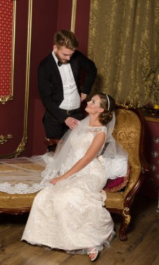 Güzel gelin ve damat