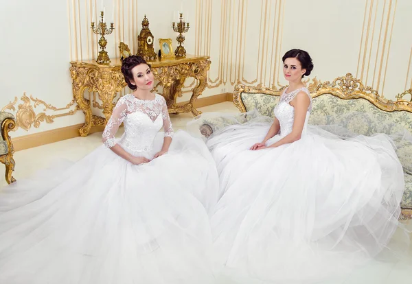 Smyslné krásné nevěsty — Stock fotografie