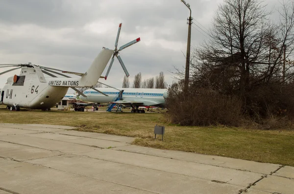 ONZ helikoptera ładunku w Muzeum Lotnictwa — Zdjęcie stockowe