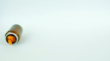 Kapsüllerdeki haplar. seçici odak