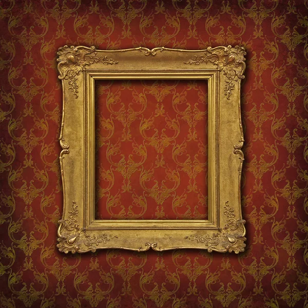 Cadre baroque doré sur fond d'écran victorien damassé rouge — Photo
