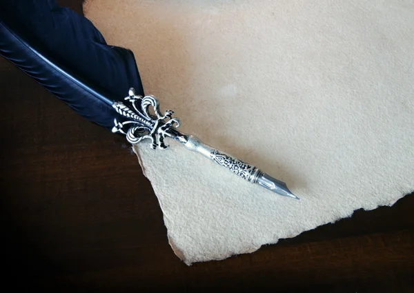펜과 종이 복고풍 — 스톡 사진