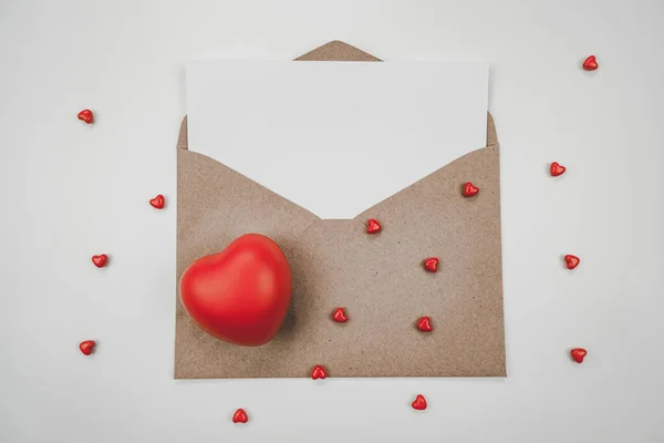 Blank White Paper Placed Open Brown Paper Envelope Red Heart — Stock Photo, Image