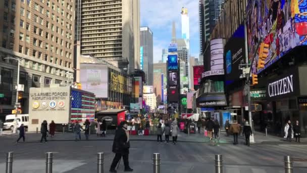 Nueva York City Febrero Times Square Una Concurrida Intersección Turística — Vídeo de stock