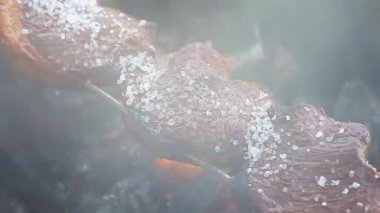 Biftek lokantasında biftek, dilimlenmiş Picanha.