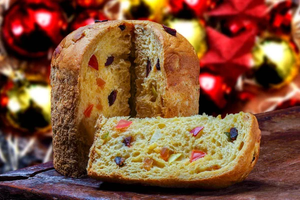 Meyveli Panettone Talyan Noel Pastası — Stok fotoğraf