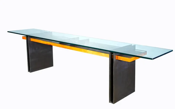 白い背景に隔離されたアンティーク木製のテーブル — ストック写真