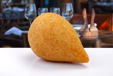 Tavuk Coxinha, Brezilya aperatifi.