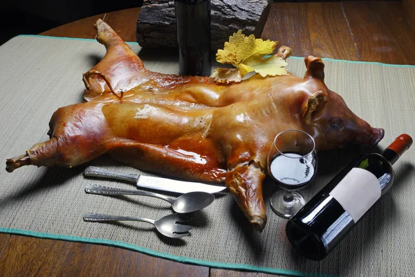 Pig roast Stock Photos, Royalty Free Pig roast Images | Depositphotos