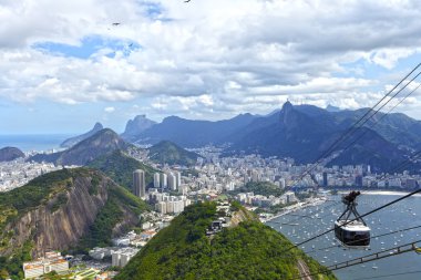 Teleferik şehirden Rio de Janeiro