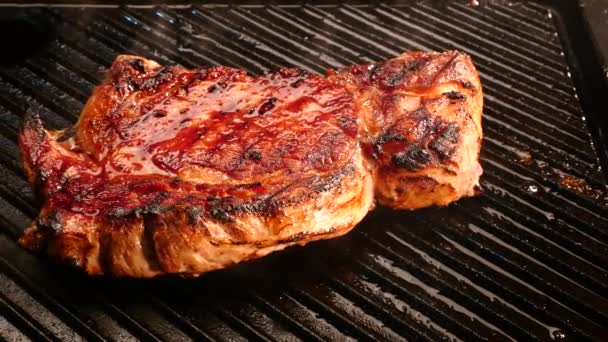 Grillezett marhahús — Stock videók