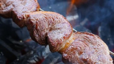 Taze yapılmış Barbekü