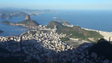 Güzel taş uçuşta kayma