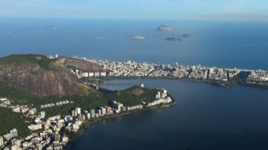 Güzel taş uçuşta kayma