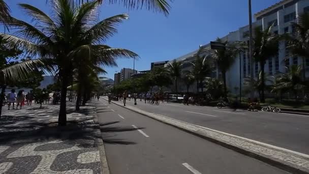 Walking road along the sea — Stock Video