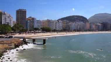 Copacabana Plajı, Rio de Janeiro görünümünü.