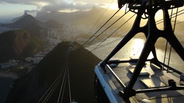 Seilbahn am Zuckerhut — Stockvideo