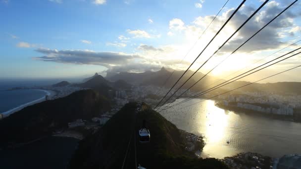 Seilbahn am Zuckerhut — Stockvideo