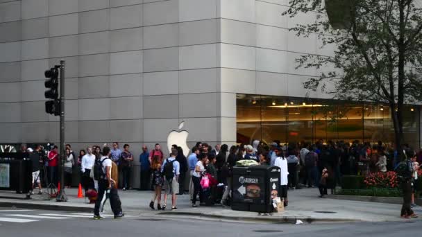 Apple Store op Chicago — Stockvideo