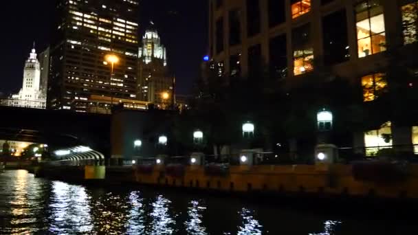 Στον ποταμό Σικάγο, μεγάλων λιμνών — Αρχείο Βίντεο